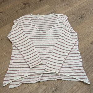 Elegant Striped V-Neck Long Sleeve Top